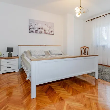 Appartement - Ugljan Island *