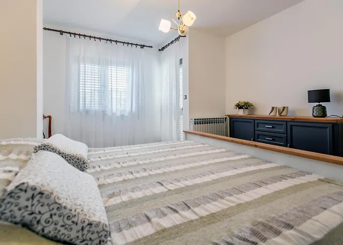 Apartment - Ugljan Island *