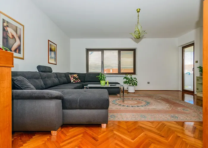 - Ugljan Island Apartment