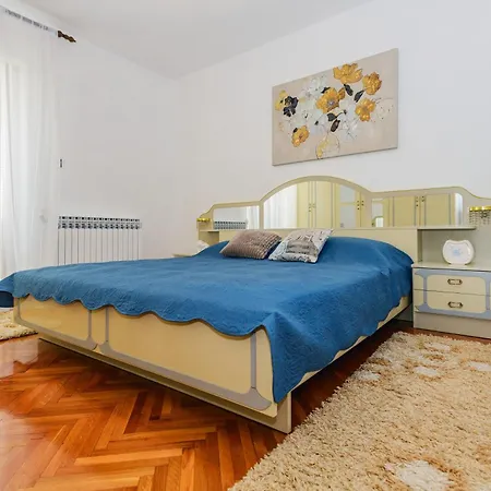 - Ugljan Island カリ